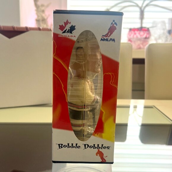 Scott Niedermayer Hand Painted Bobblehead by Animation In Motion Collectibles! - Picture 6 of 6